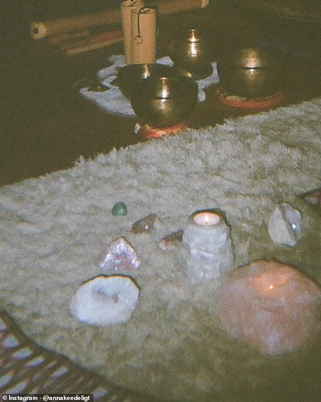 迷占卜+算命 二人已分居将离婚 灵修分歧成导火索ky开元棋牌曼联26岁后卫陷入婚姻噩梦：妻子沉(图6)