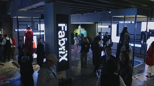 时装周2025策展多感官时装展览开元棋牌appFabriX在巴黎(图2) 时装周2025策展多感官时装展览开元棋牌appFabriX在巴黎(图2)